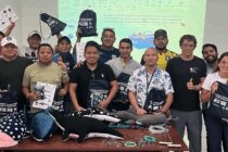 Longline fleet in Ecuador presents new guide for the safe release of protected sharks and raysLaunched on International Shark Awareness Day